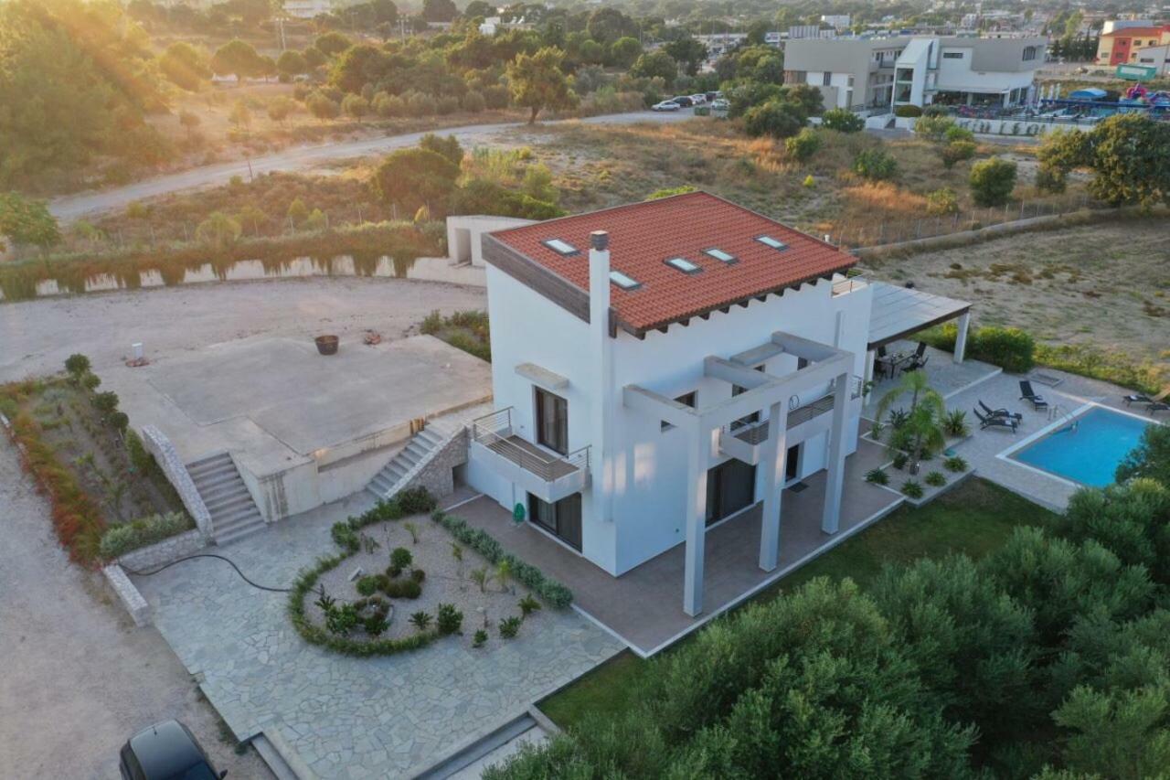 La Luna Villa Tsairi Εξωτερικό φωτογραφία